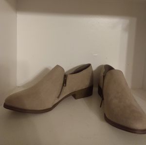 Beige flats